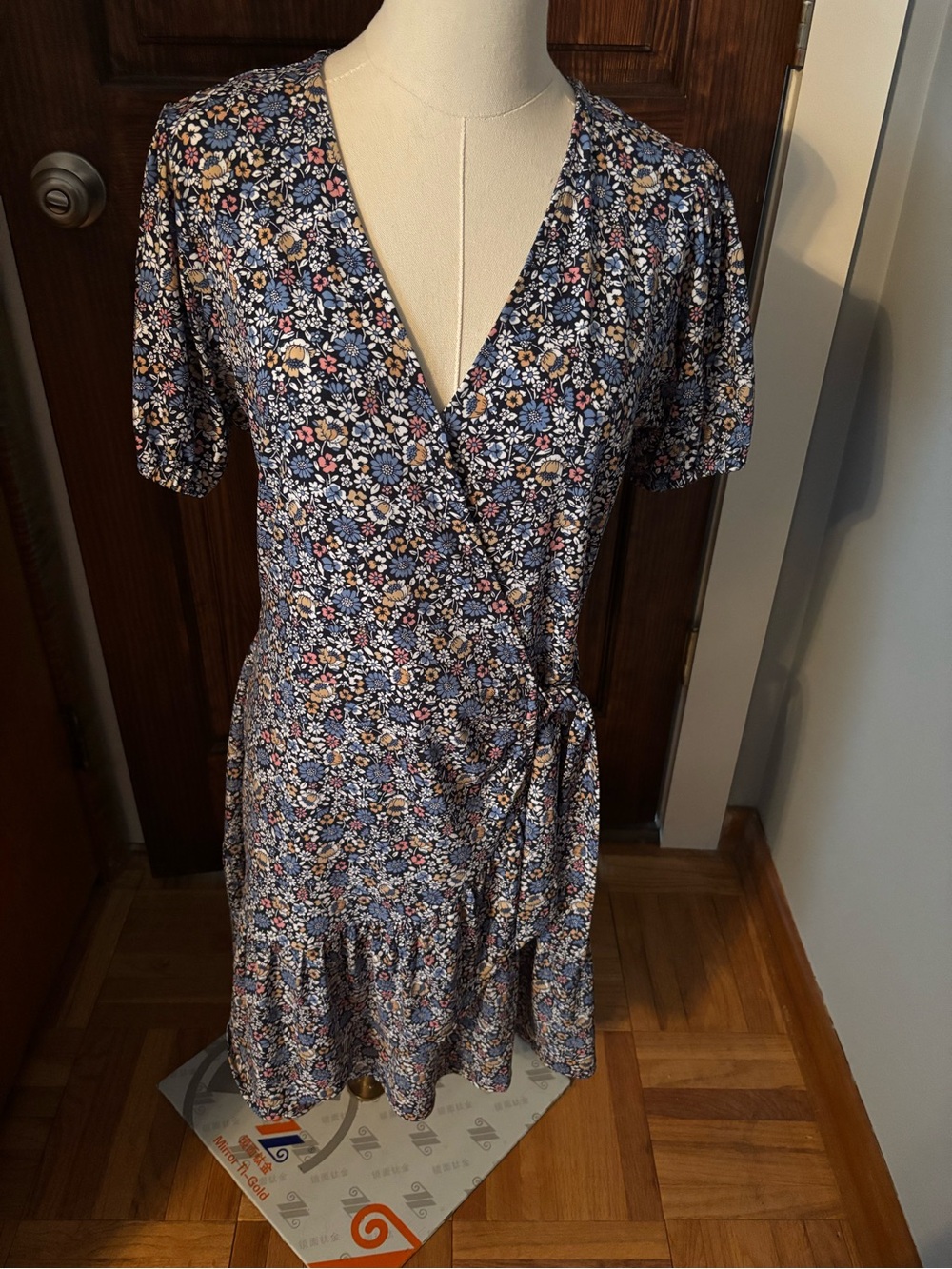 Michael Kors Like New Floral Wrap Dress in Navy Blue size M